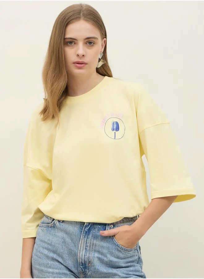 ستايلي Graphic Print Short Sleeve Oversized T-Shirt