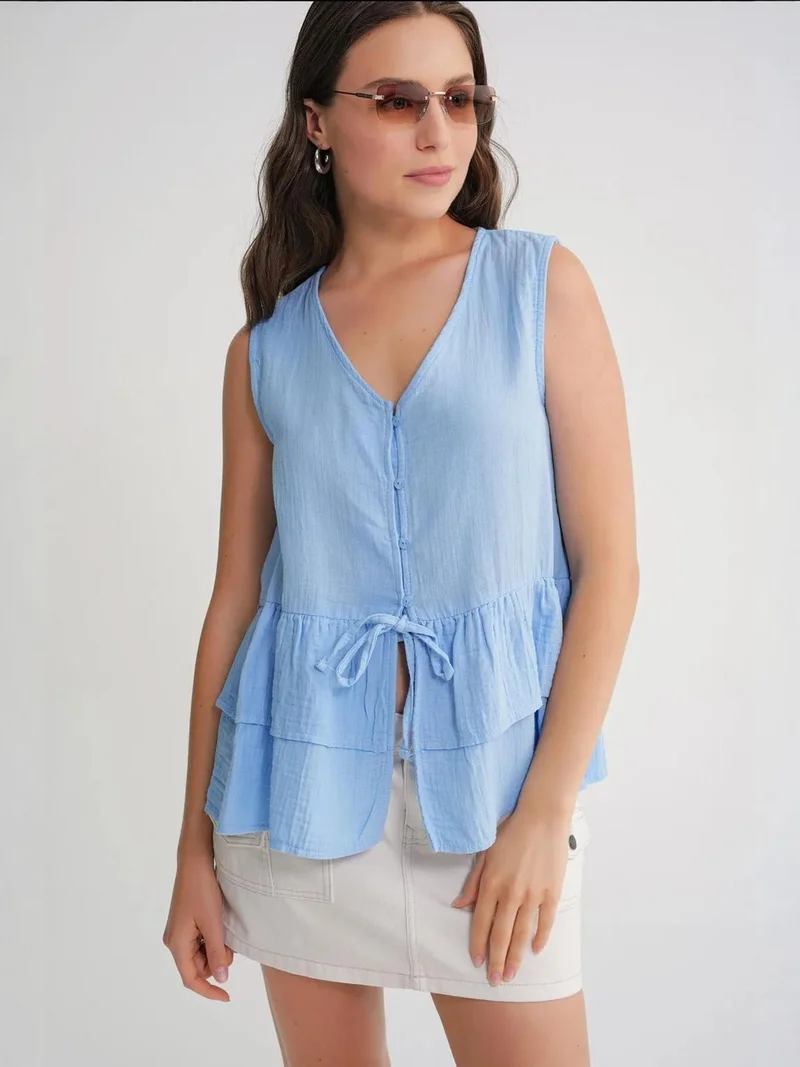 MixRay Mixray V-Neck Buttoned Cotton Blouse