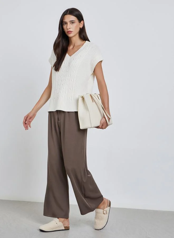 ستايلي كنزة محبوكة بدون أكمام