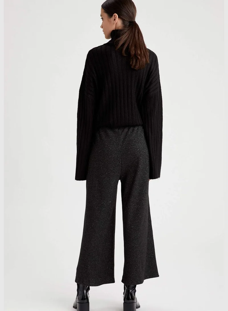 DeFacto Woman Woven Bottom Wide Leg Trousers