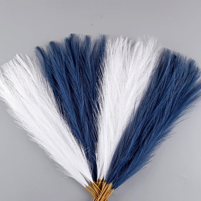 BLUE AND WHITE PAMPAS GRASS DECOR 30 PCS 17 FAUX PAMPAS GRASS SHORT DECOR POMPAS GRASS FLOWER ARRANGEMENT AND VASE FILLER FOR BOHO HOME WEDDING DECORATION