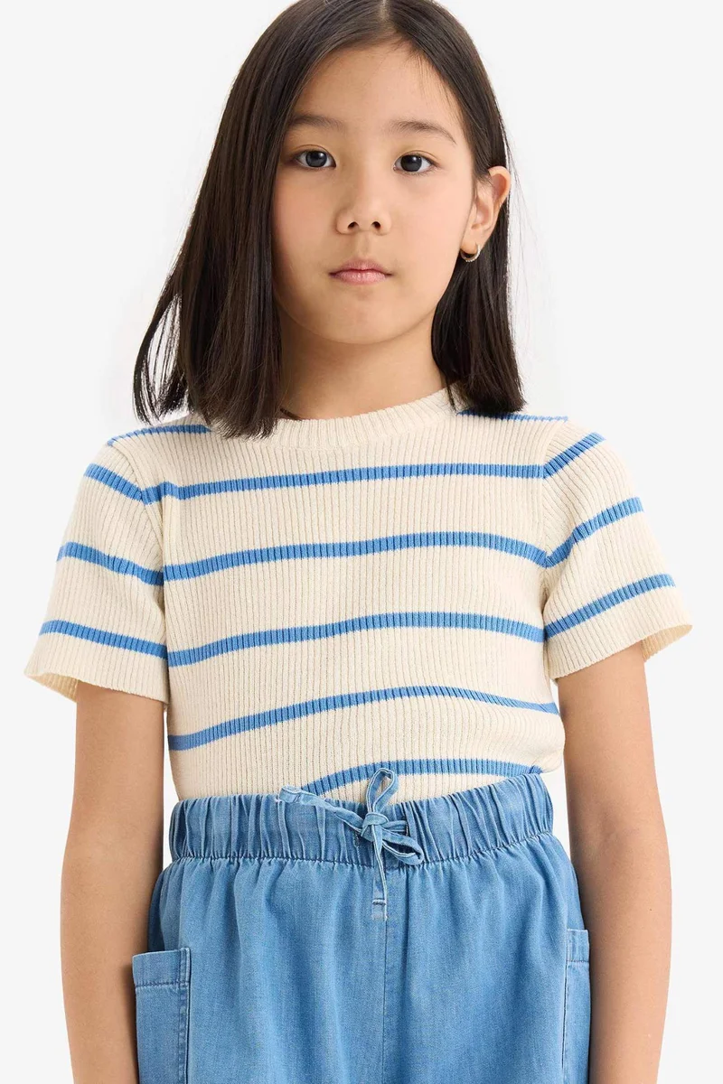 DeFacto Girl Cropped Fit Crew Neck Pullover