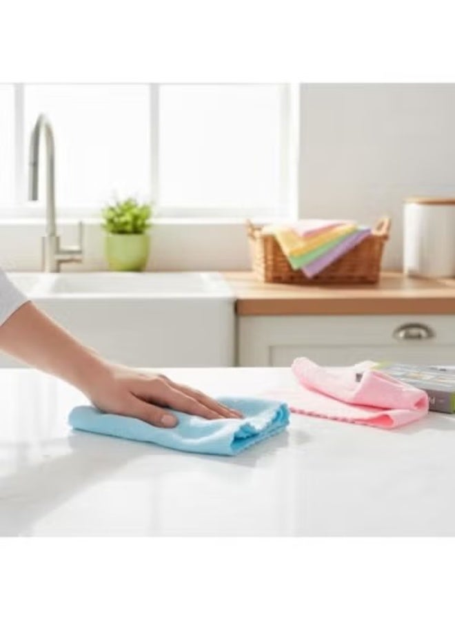 Microfiber Cleaning Wipes Pack of 15, 30 x 30 cm, Reusable Cloths for Glass Furniture and Kitchen - Image 3