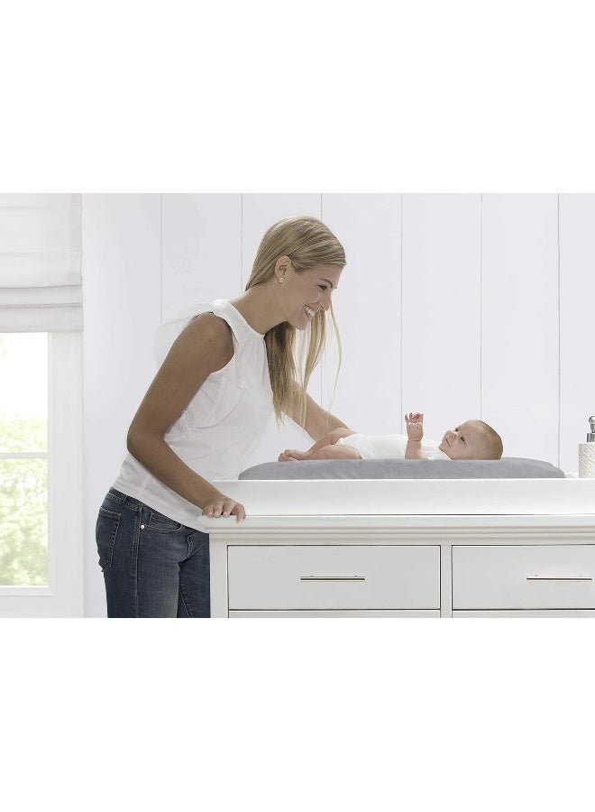 Delta Children Contoured Changing Pad with Plush Cover, Grey - Image 3