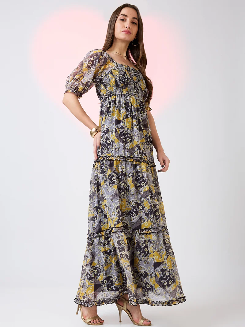 جلو باص فستان ماكسي نسائي من جلوبس بطبعات عرقية وأكمام منفوشة وياقة مربعة