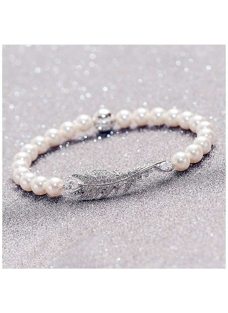 Generic - SWAROVSKL Elegant Feather Pearl Element Bracelet - Image 1