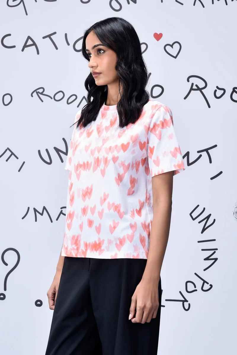 Genes Lecoanet Hemant Coral Peach Cotton Single Jersey T-Shirt with Heart Motif Print