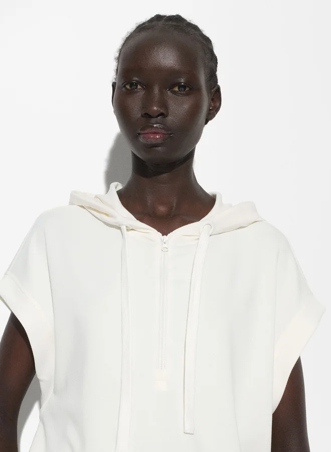 PARFOIS Short-Sleeved Sweatshirt