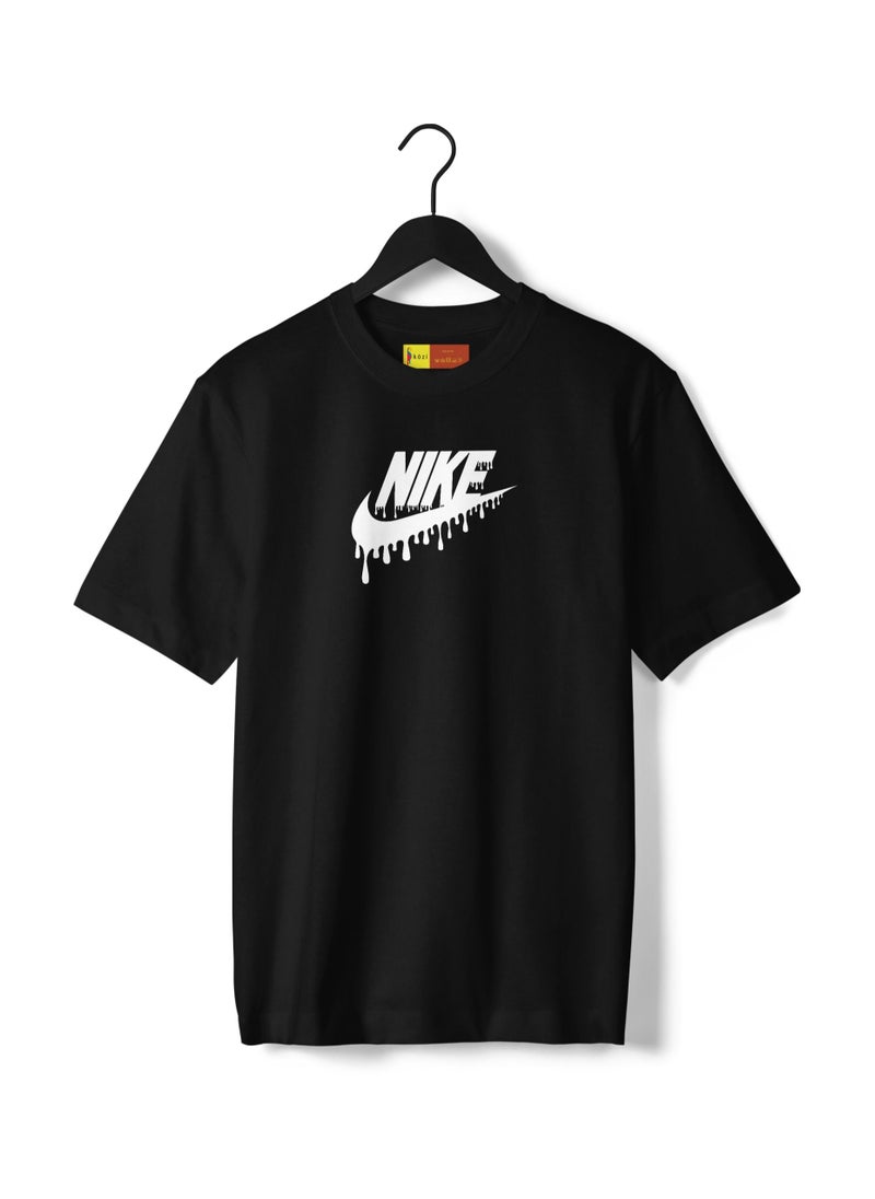 T-Shirt Nike Bleeding Oversize Unisex - pzsku/Z859ADE65ADF649CA290DZ/45/_/1692866092/01e2d7be-f8d2-4fc5-9737-ef55ccaef92c