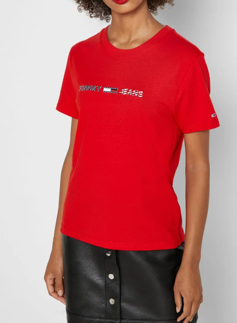 TOMMY JEANS Logo T-Shirt