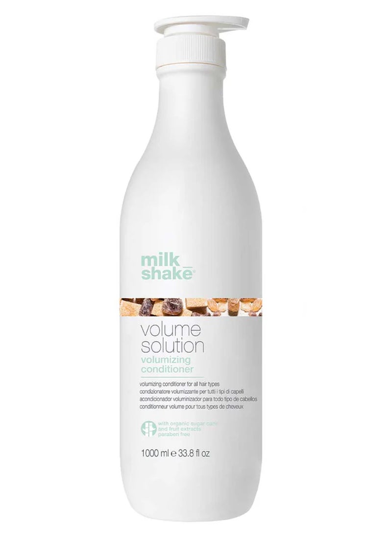 Milk Shake بلسم حجم الحل – بلسم مكثف لجميع أنواع الشعر – تركيبة خالية من البارابين مع مشتقات قصب السكر وبروتينات الحليب ومستخلصات الفواكه العضوية لجسم لامع وخفيف وطويل الأمد، 1 لتر - Image 1