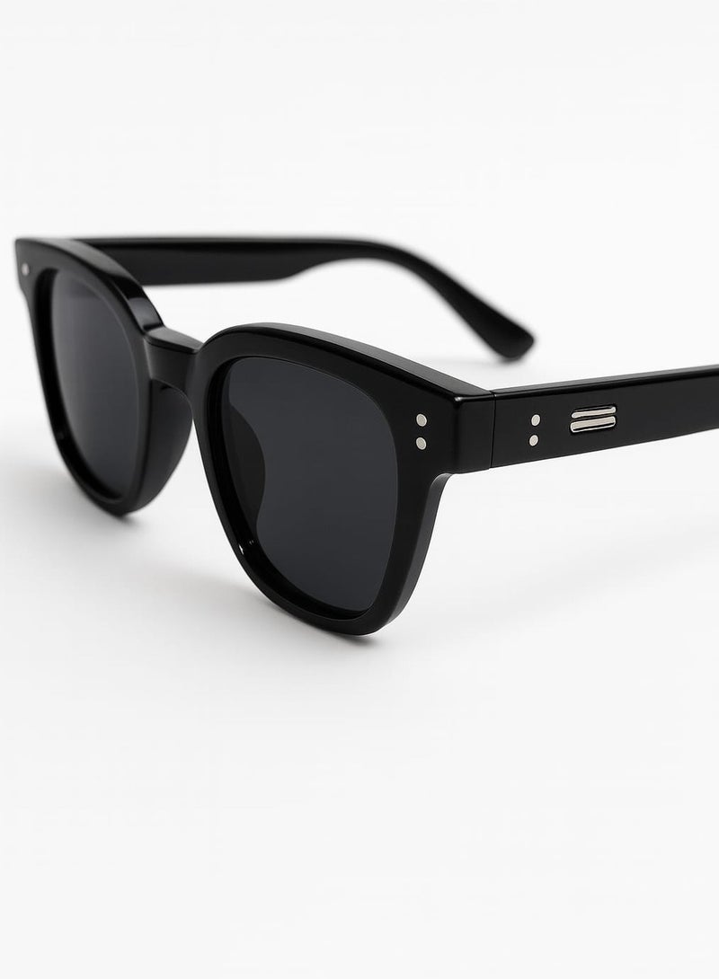 Retro Wolmrr Classic Wayfarer Black Sunglasses for Men & Women – UV Protection | Lightweight & Stylish - Image 2