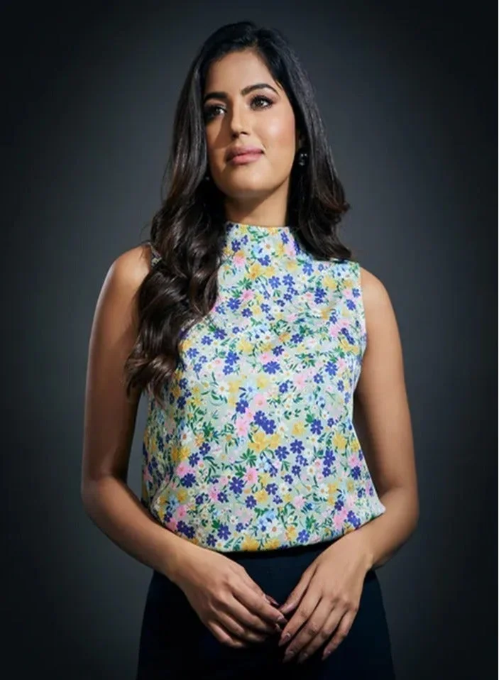 Zigzag Sleeveless Printes Satin Top