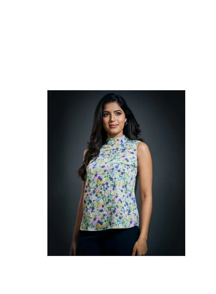 Zigzag Sleeveless Printes Satin Top