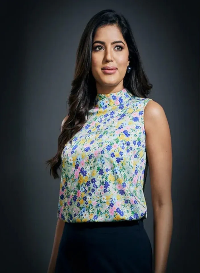 Zigzag Sleeveless Printes Satin Top