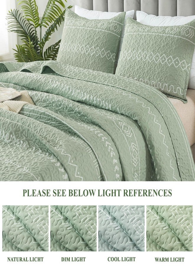 Andency Sage Green Quilt Set Queen (90x96 Inch), 3 Pieces(1 Striped Triangle Printed Quilt and 2 Pillowcases), Bohemian Summer Lightweight Reversible Microfiber Bedspread Coverlet Sets - Image 3