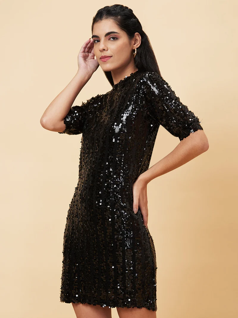 جلو باص Women Embellished High Neck Sequined Sheath Dress