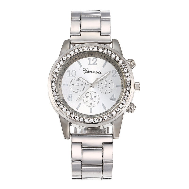 Fashion Casual Quartz Wristwatch for Women Silver 
