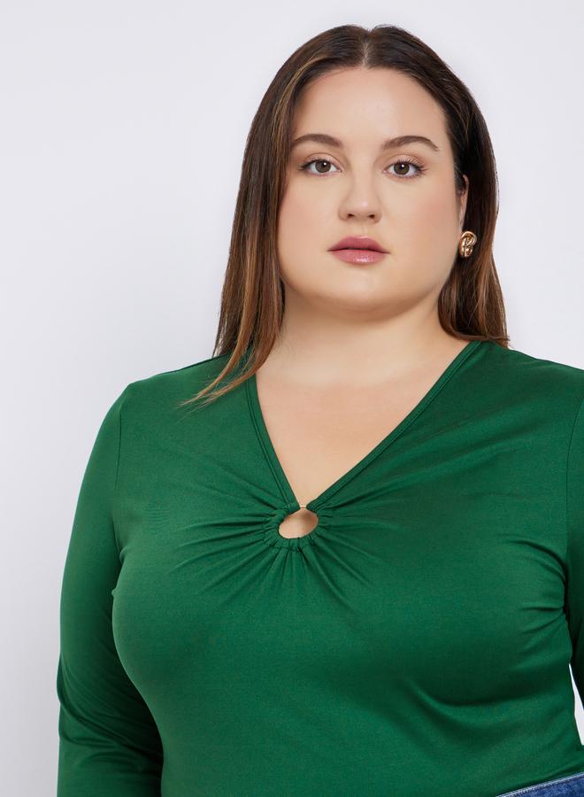 Styli Plus Size Keyhole Detail Fitted Knit Top - Image 1