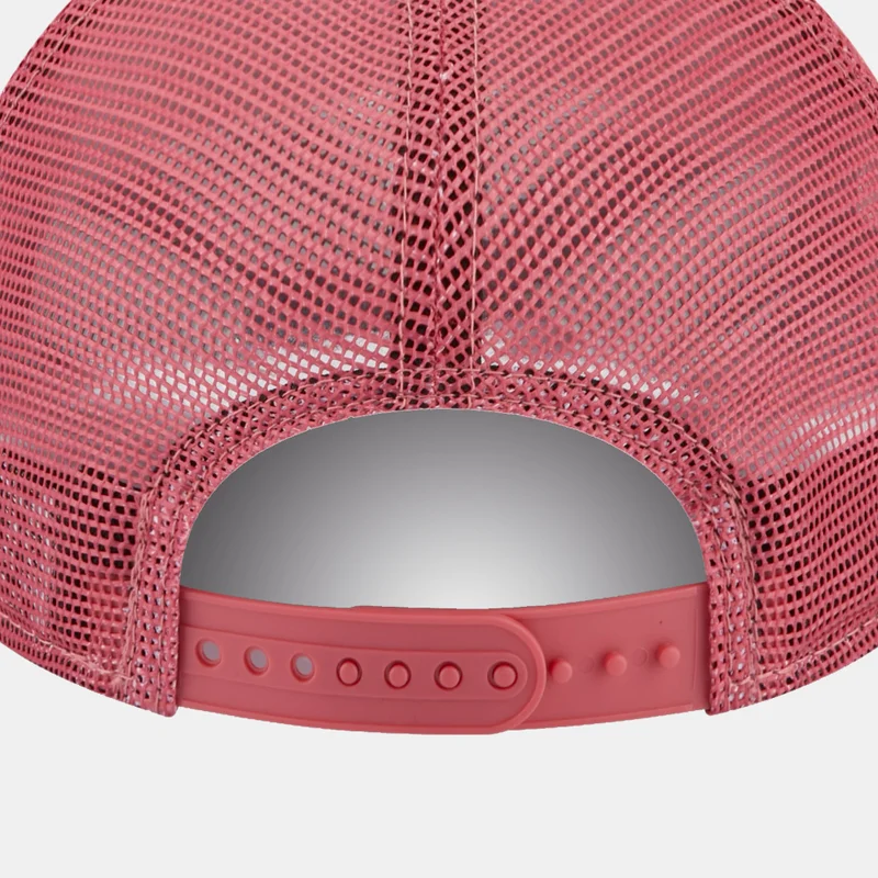 NEW ERA Men's League Essentials New York Yankees Trucker Cap