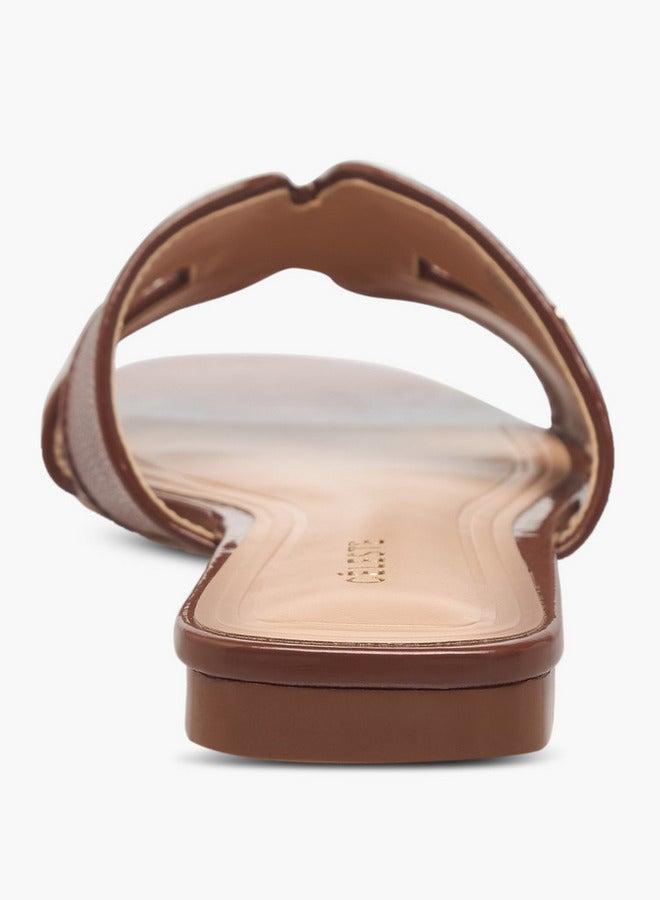 سيليست صنادل نسائية مسطحة سهلة الارتداء بنقوش - Image 5