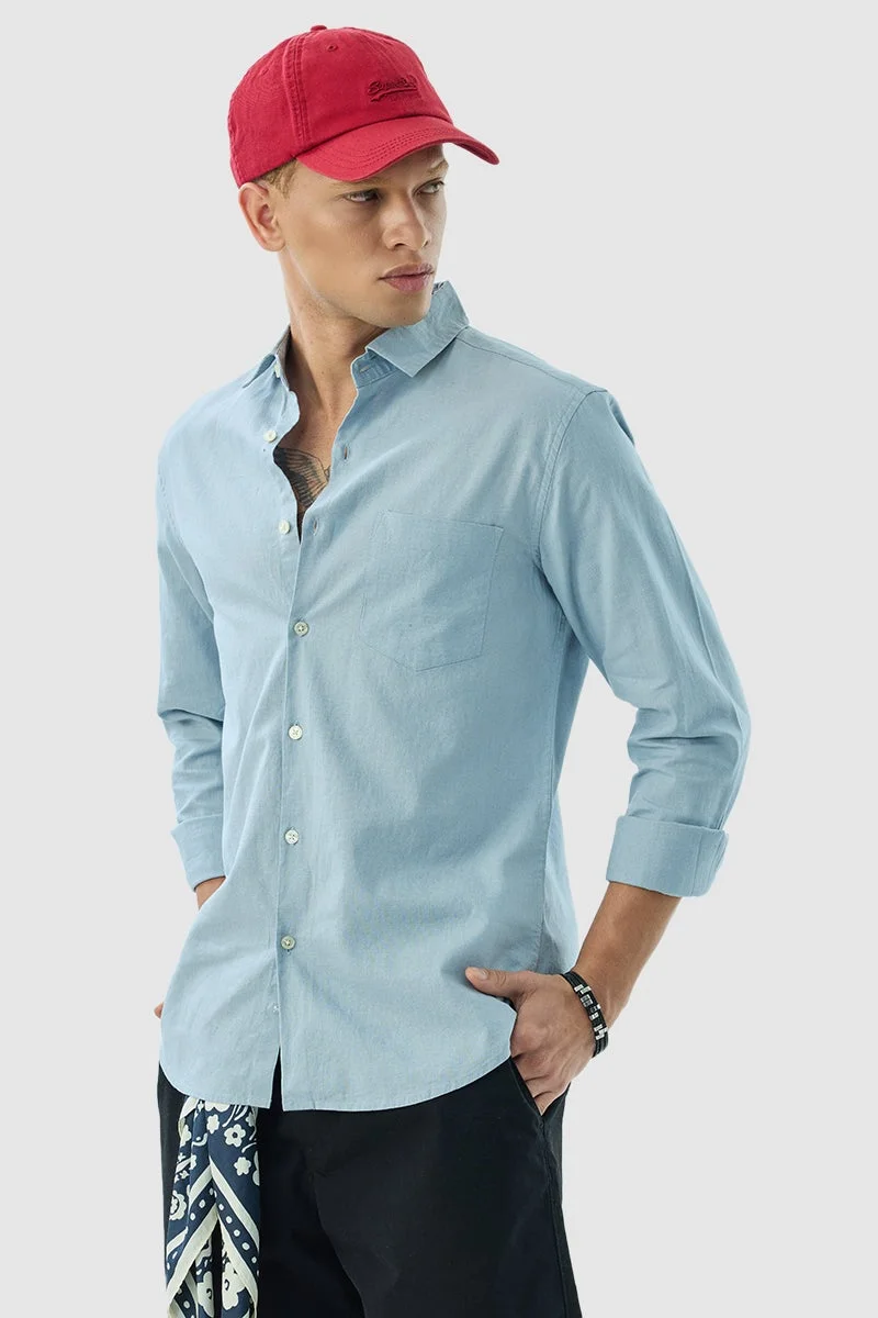 سنيتش قميص كتان أزرق سماوي بقصة ضيقة