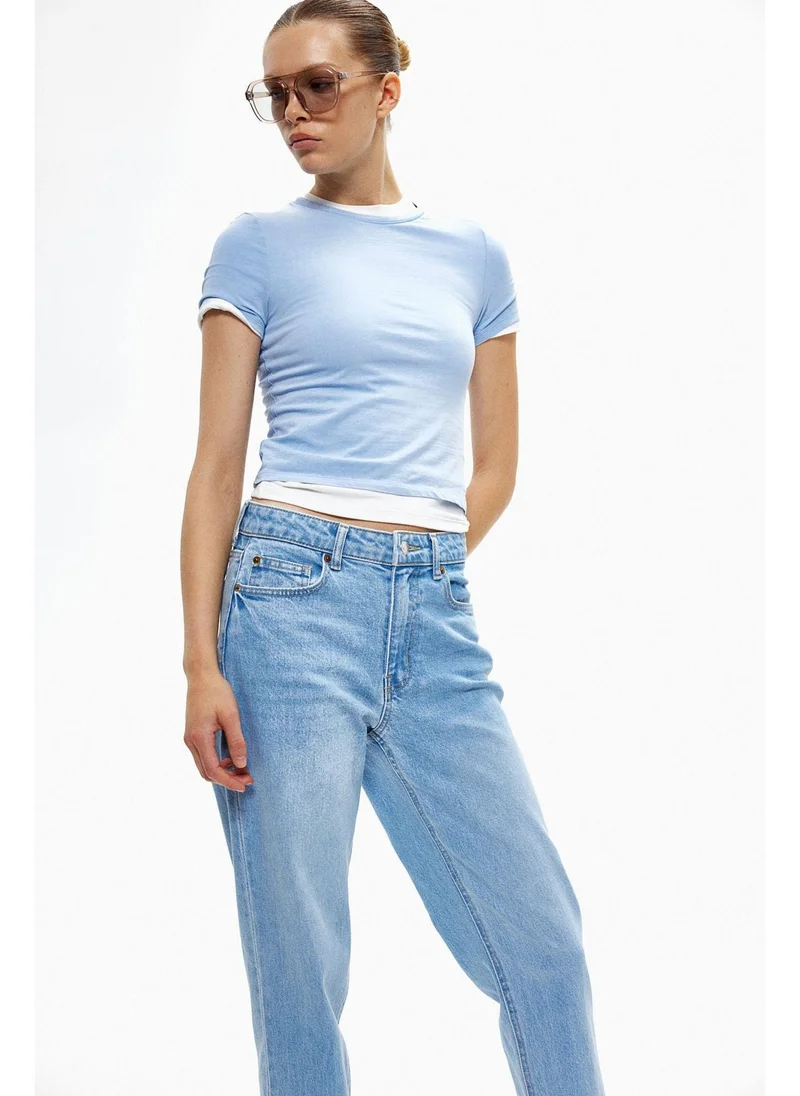 اتش اند ام Slim Straight High Ankle Jeans