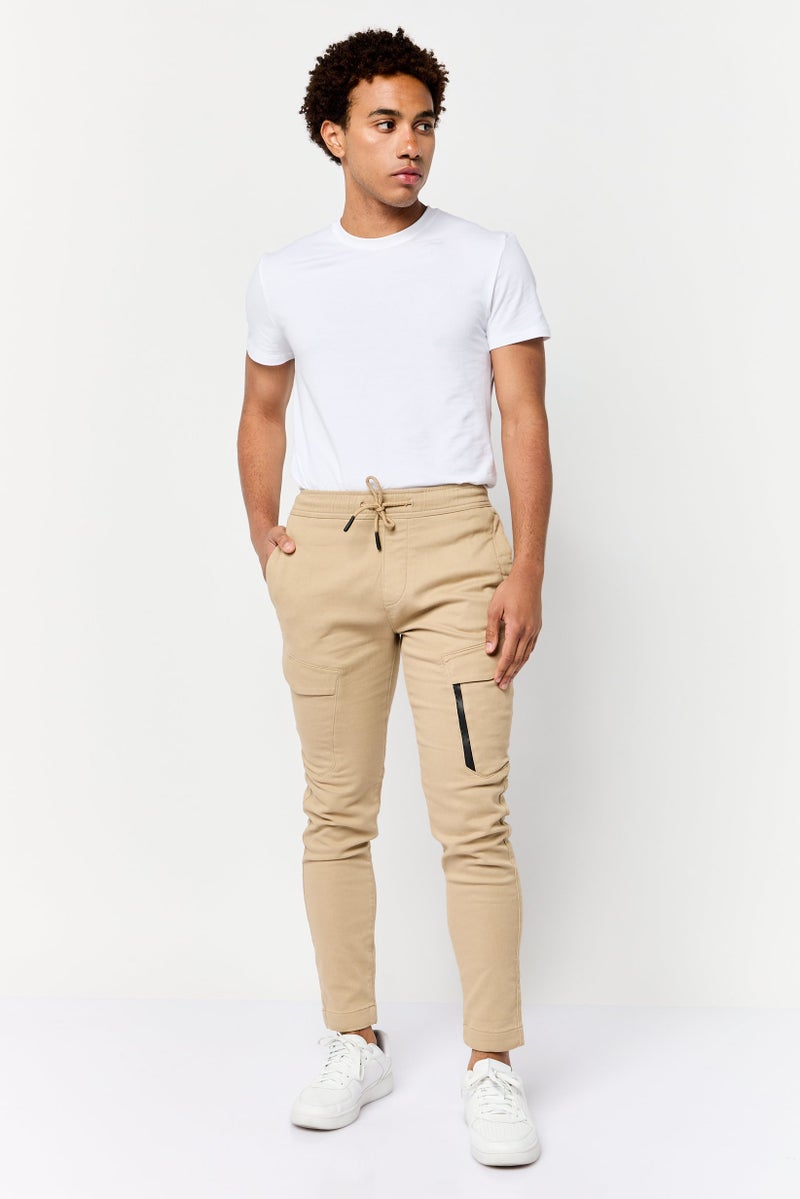 Celio Men Regular Fit Solid Cargo Pants, Dark Beige - Image 2