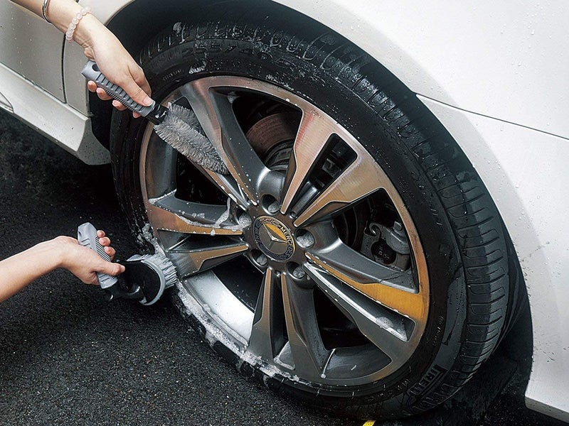 AUTOVEA Universal Car Wheel Rim Cleaning Combo Pack of 1 x Alloy Wheel Cleaning Brush and 1 x Tyre Brush Washing Tool | Rim Cleaner for Your Car, Motorcycle, Bicycle, Truck, Tempo, Auto Rickshaw - Image 3