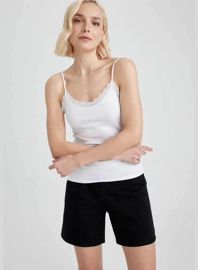 ديفاكتو Regular Fit Strappy Frill Detail Vest