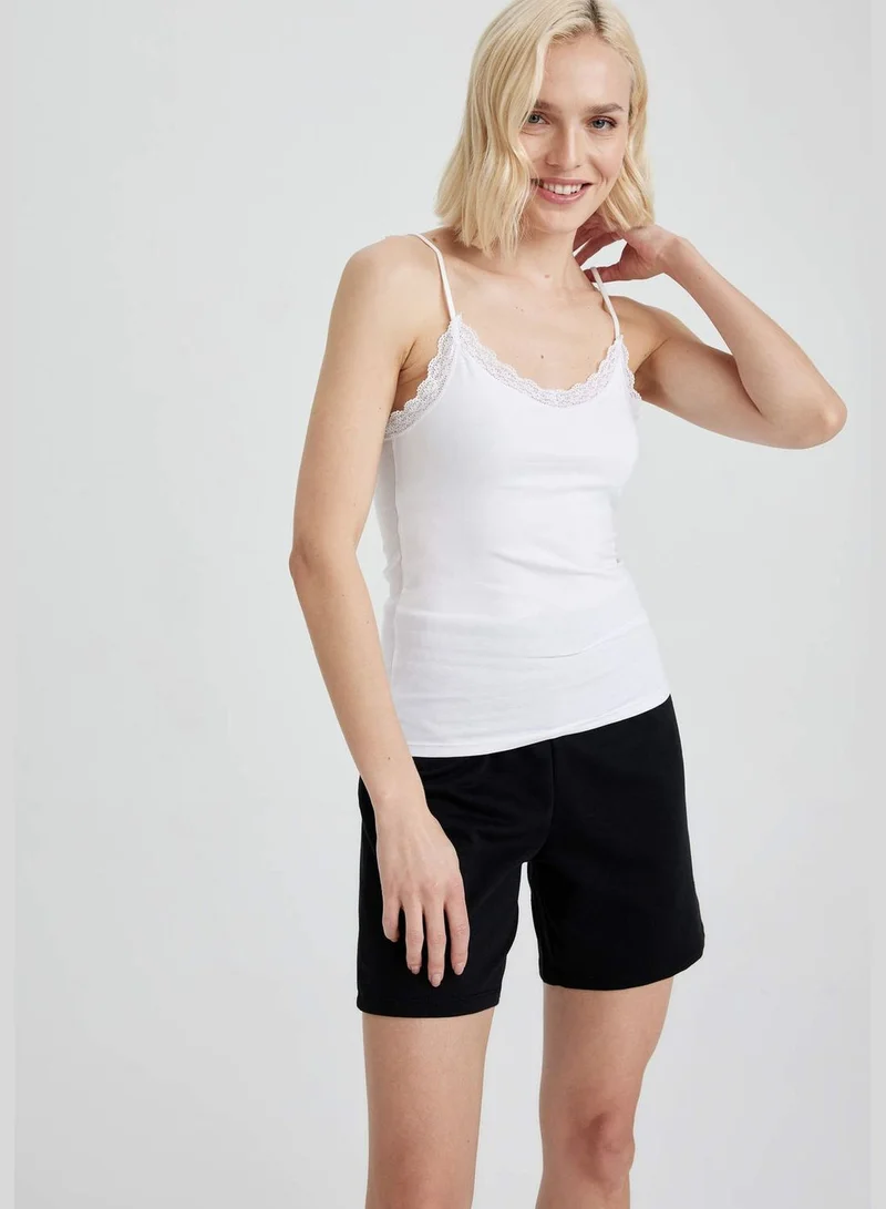 ديفاكتو Regular Fit Strappy Frill Detail Vest