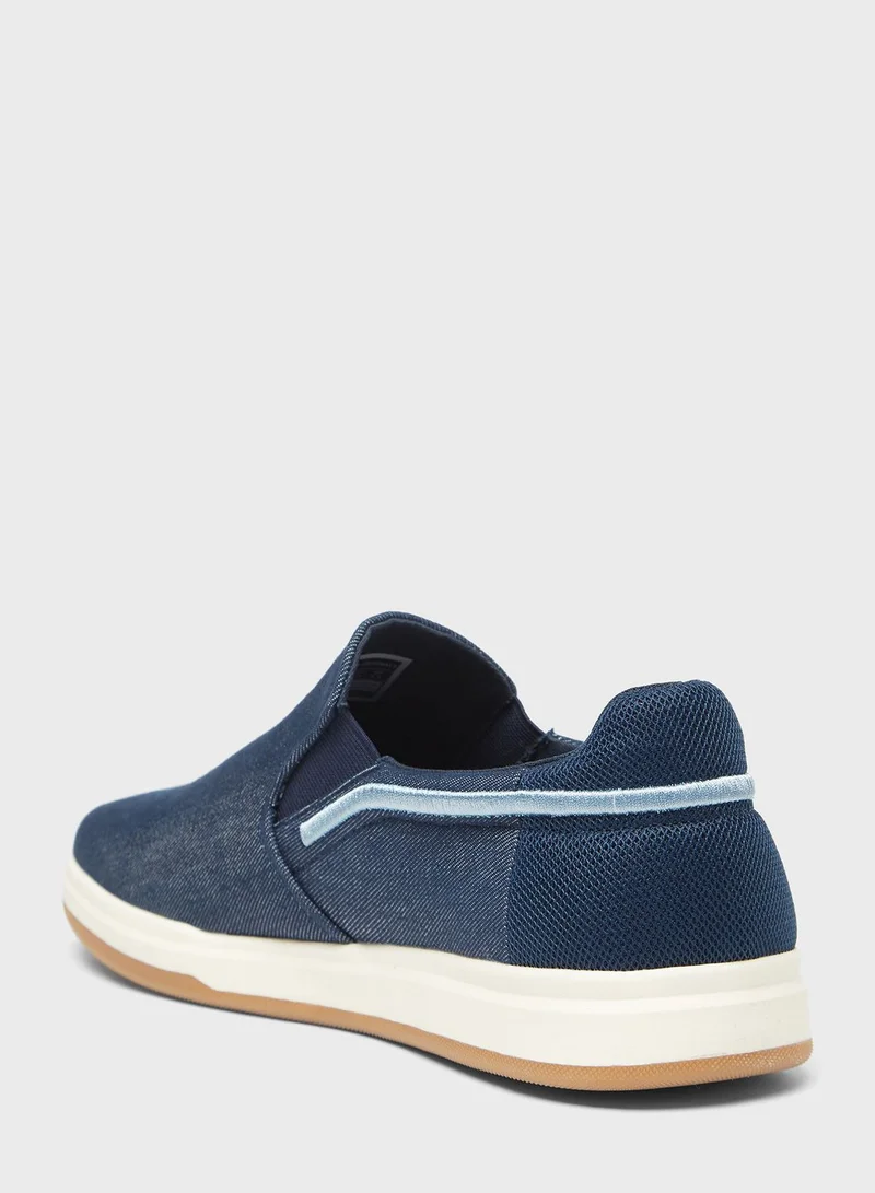 لي كوبر Casual Slip Ons Shoes