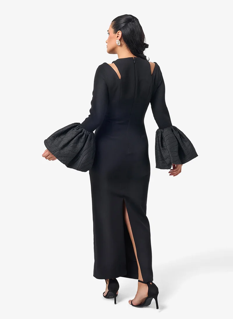 ثريدز باي اجوني فستان ماكسي طويل بأكمام واسعة بفتحات