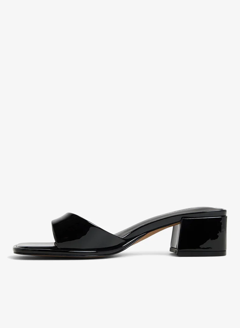CALL IT SPRING Dashaa Heeled Sandals