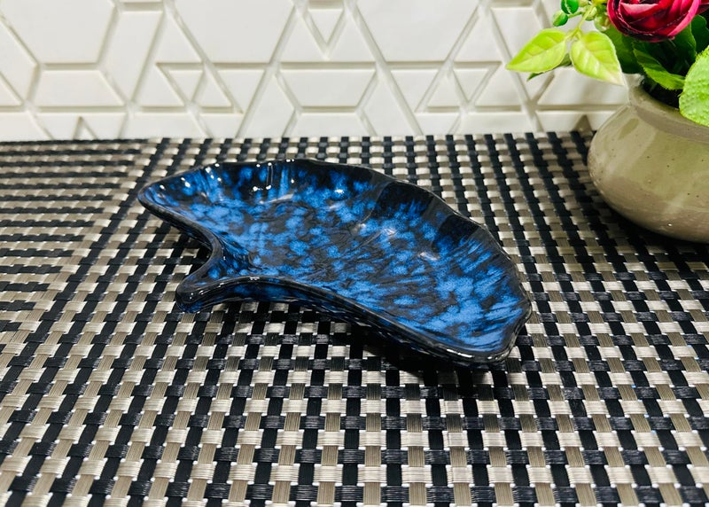 ALTAICA Ceramic Serving Platter Plate Tray Shell Shape for Snacks, Starter, Salad, Pasta Tray, Heavy Quality Ceramic Serving Platters Perfect for Modern Kitchen- Blue - Image 1