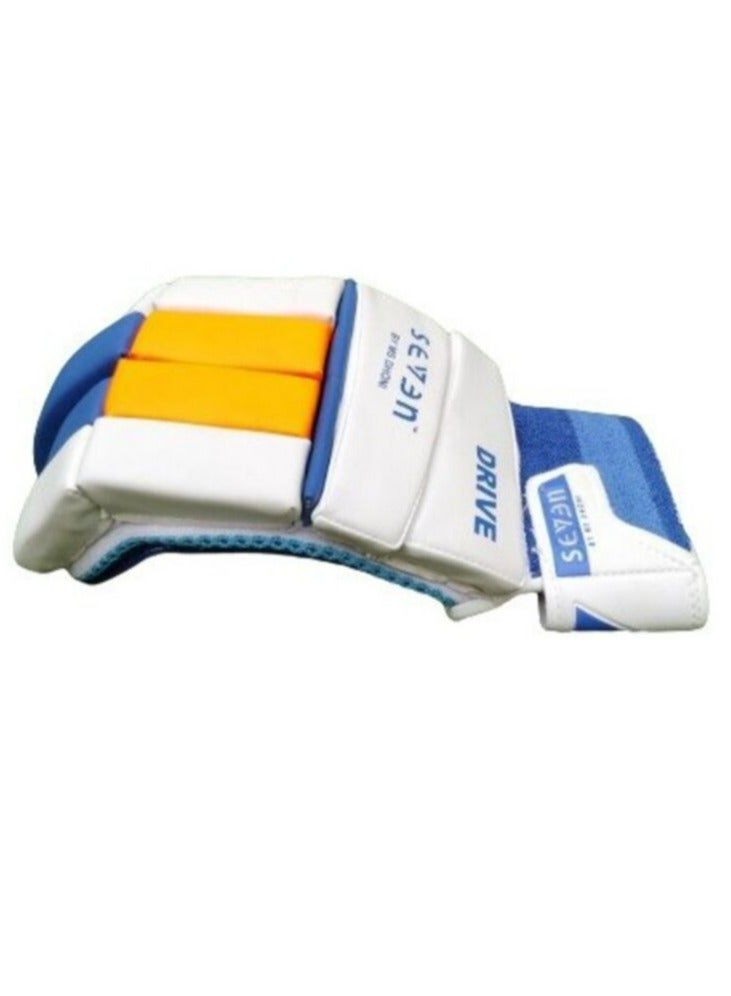 SEVEN BY MS DHONI Drive Cricket Batting Gloves - Image 3