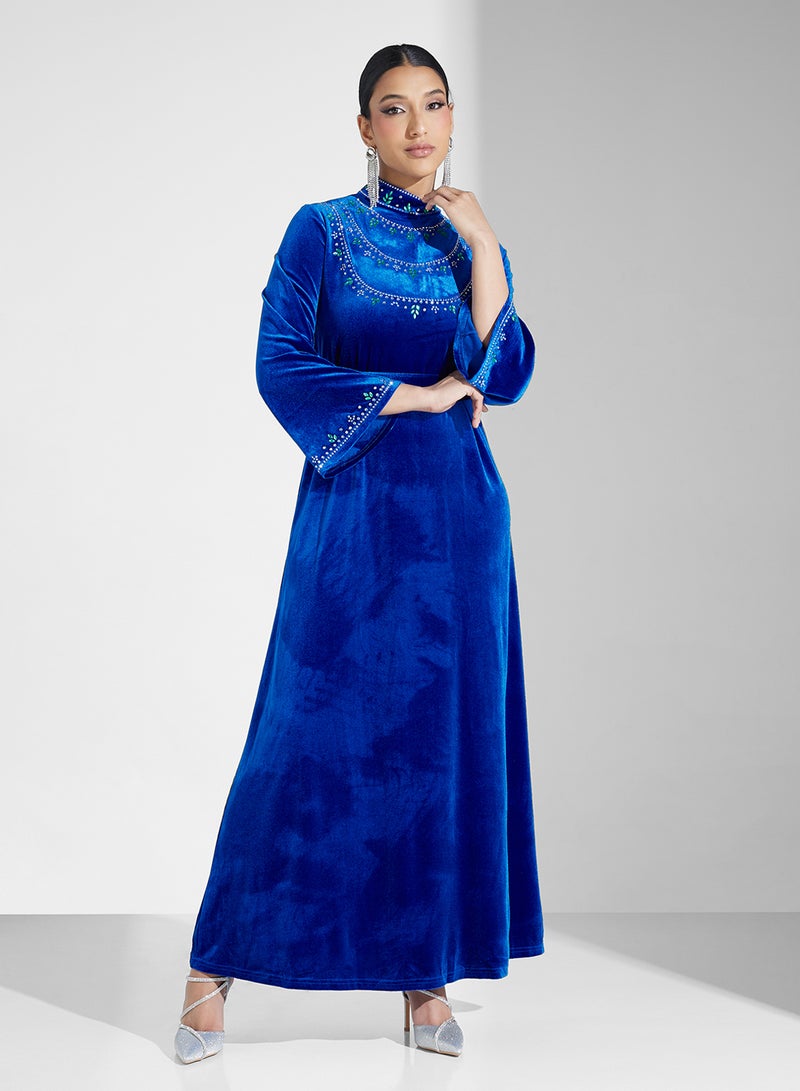 Khizana Velvet Embellished Dress - Image 4