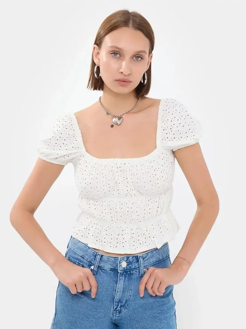 هيكاب Embroidered Square Neck Short Sleeve Peplum Top