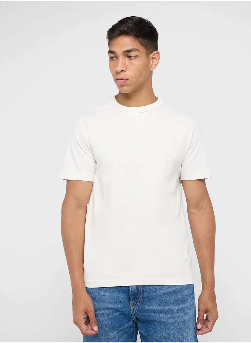 Calvin Klein Jeans Logo Print Badge Regular T-Shirt