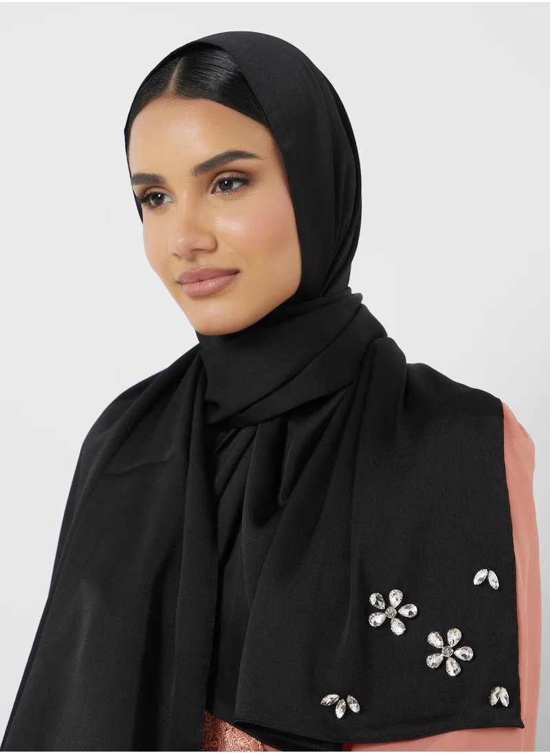 خزانة Embellished Silky Long Hijab Scarf