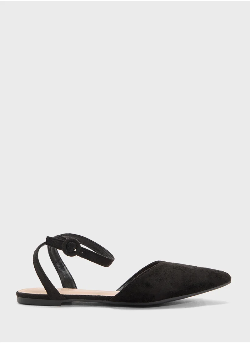 ايلا Sleek Strap Flats