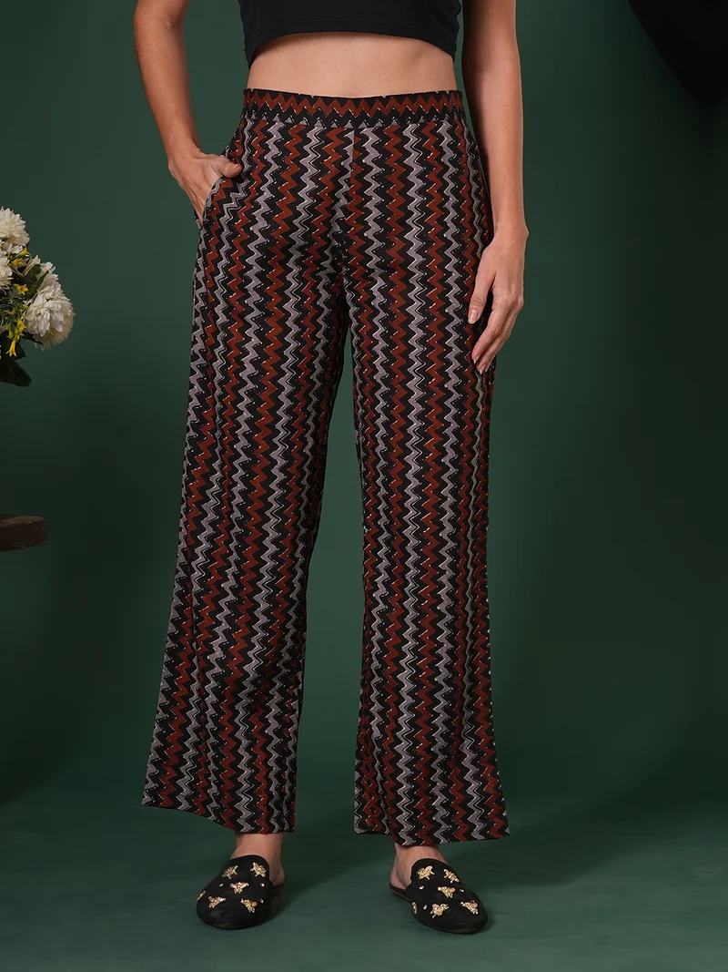 جلو باص بنطلون نسائي قطن بطبعة شيفرون بخصر متوسط بتصميم عرقي متوازي