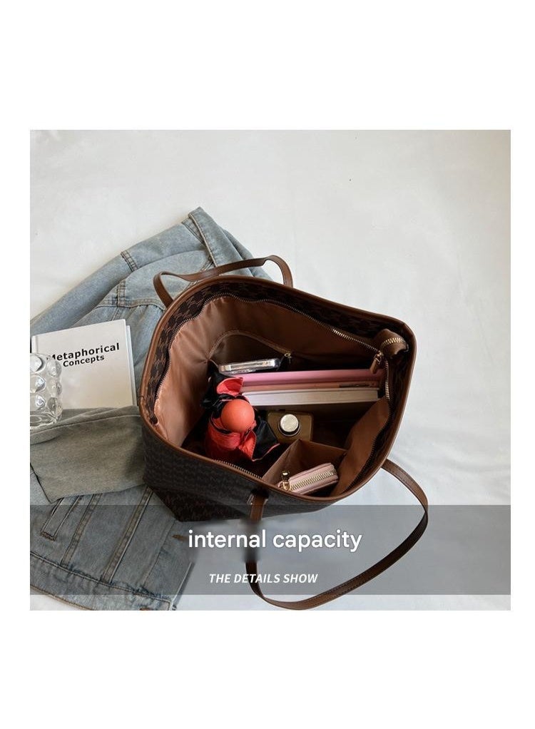 كيفية حقيبة كتف نسائية بسعة كبيرة، كلاسيكية وعادية - Image 5