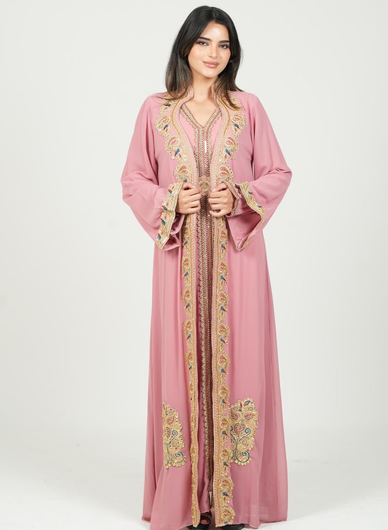 البنت الشرقية قفطان مغربي مطرز مع حزام على الخسر - Image 1