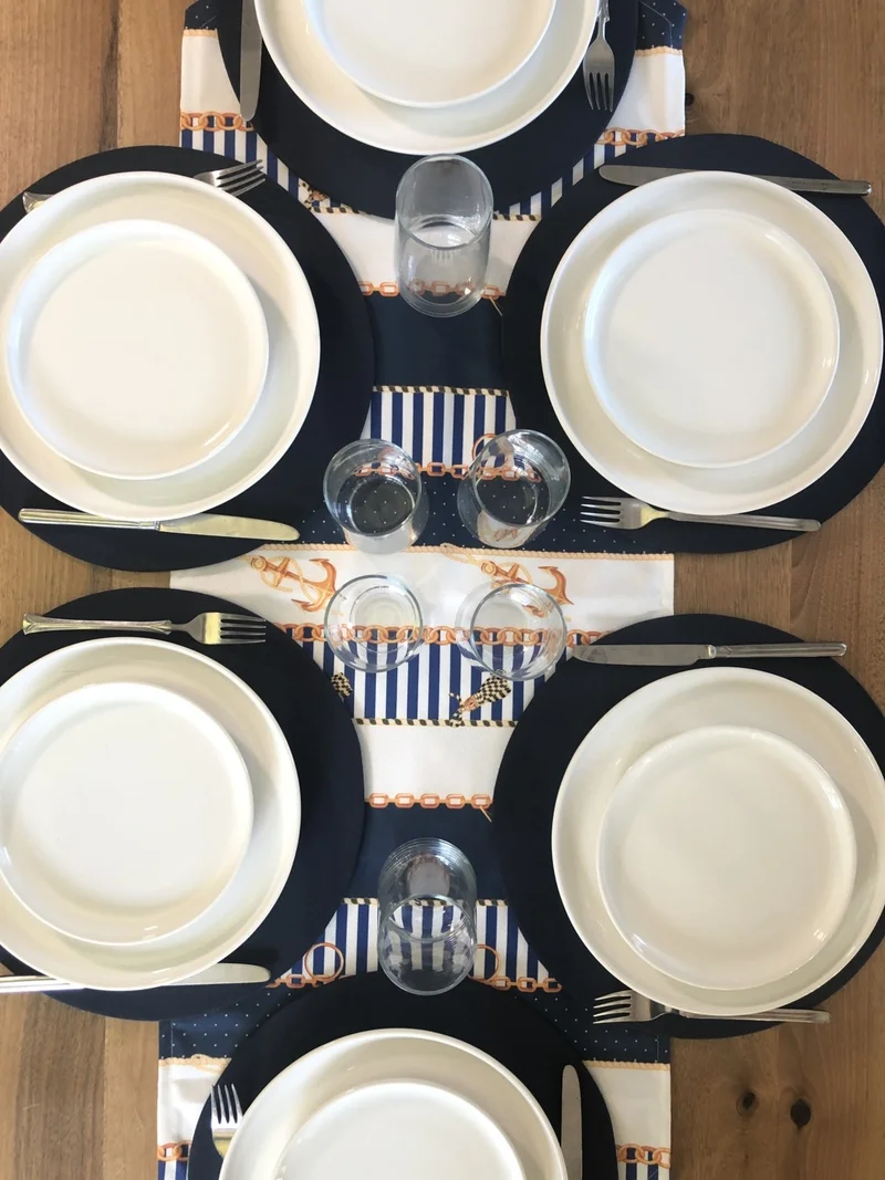 Desenİzmir PatternIzmir Placemat Marine Pattern Set 6 Charger Plate and Runner Cover Combination 1
