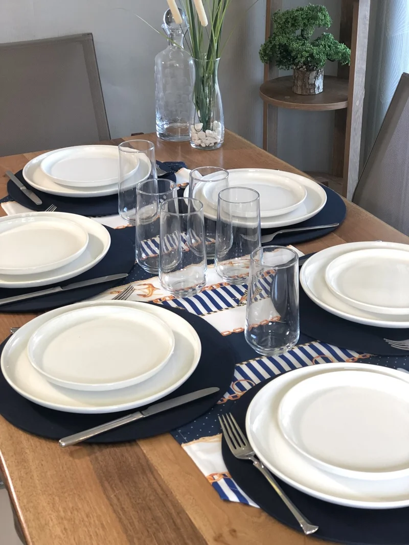 Desenİzmir PatternIzmir Placemat Marine Pattern Set 6 Charger Plate and Runner Cover Combination 1