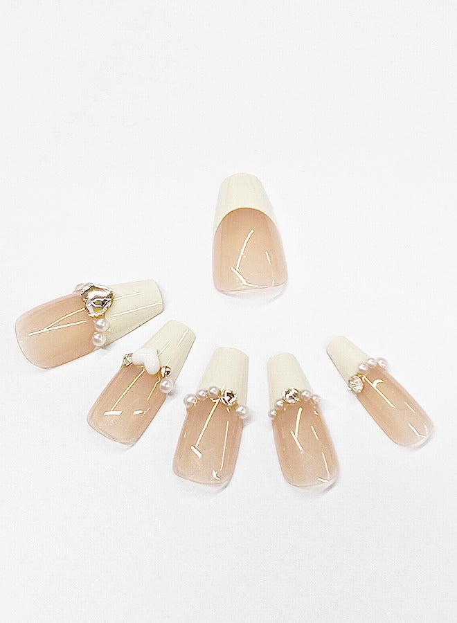 NIBEMINENT 24 قطعة أظافر صناعية، أظافر صناعية في علبة، أظافر صناعية طويلة ومسطحة على شكل رأس مسطح بلون أبيض لامع، أحجار الزركون اللؤلؤية على شكل قلب، رقعة أظافر صناعية - Image 2