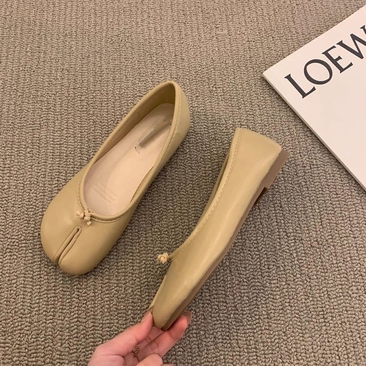 Plus Size Women's French Vintage Split-Toe Boat Shoes - Image 3