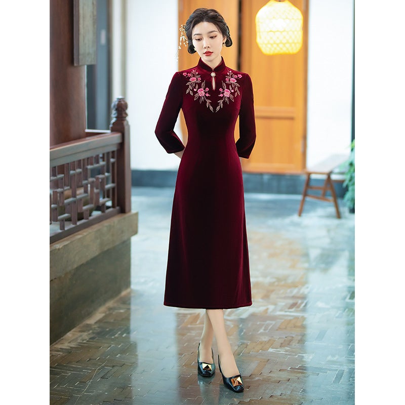 Mother-In-Law Wedding Banquet Outfit Spring Style Noble And Stylish Wedding Dress Mother Wedding Banquet Wedding Engagement Velvet - Image 2