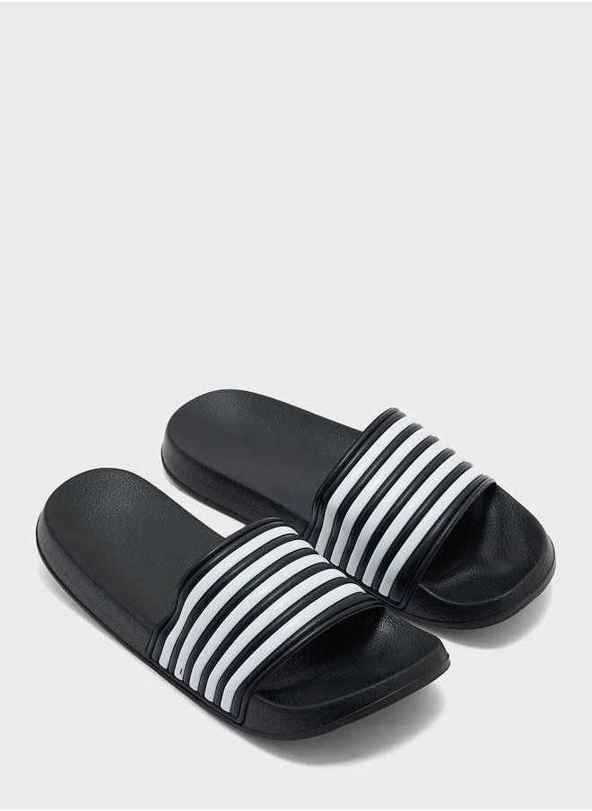 سفنتي فايف Casual Pool Sandals